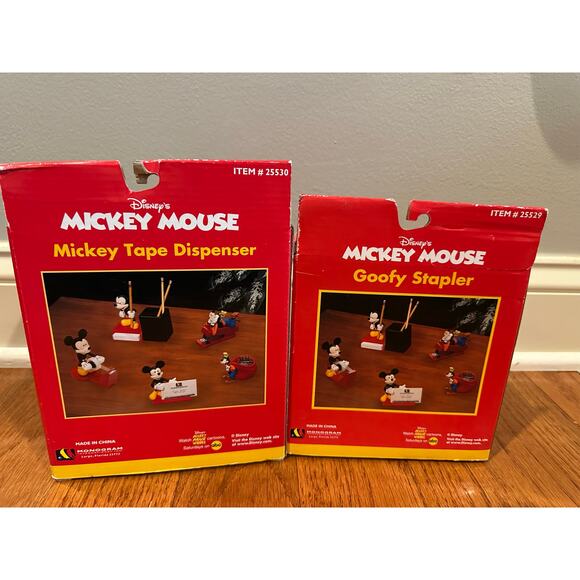 Mickey and Goofy Desk set Tape Dispenser and Stapler - Picture 6 of 6